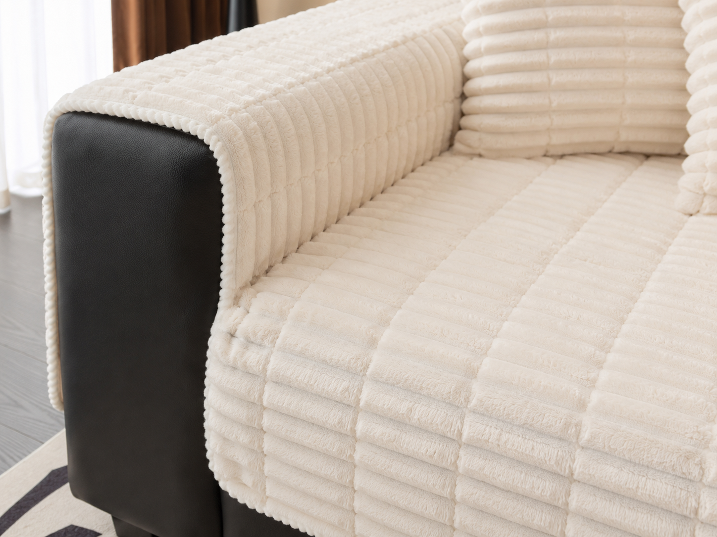 Cozy Flannel | Waterproof Sofa Cover with Non-Slip Backing | Pet-Friendly Protection for Ultimate Comfort
