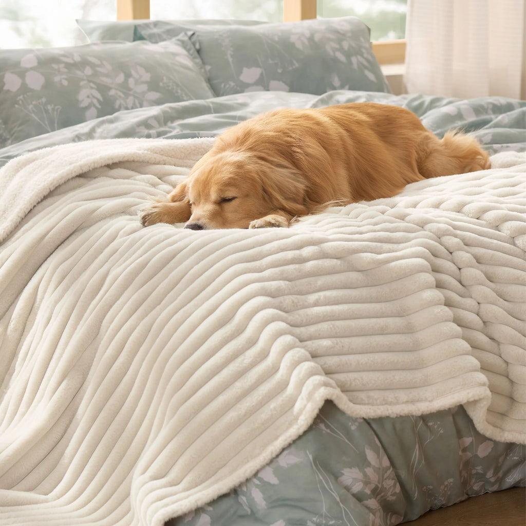 ComfyFleece Waterproof Pet Blanket