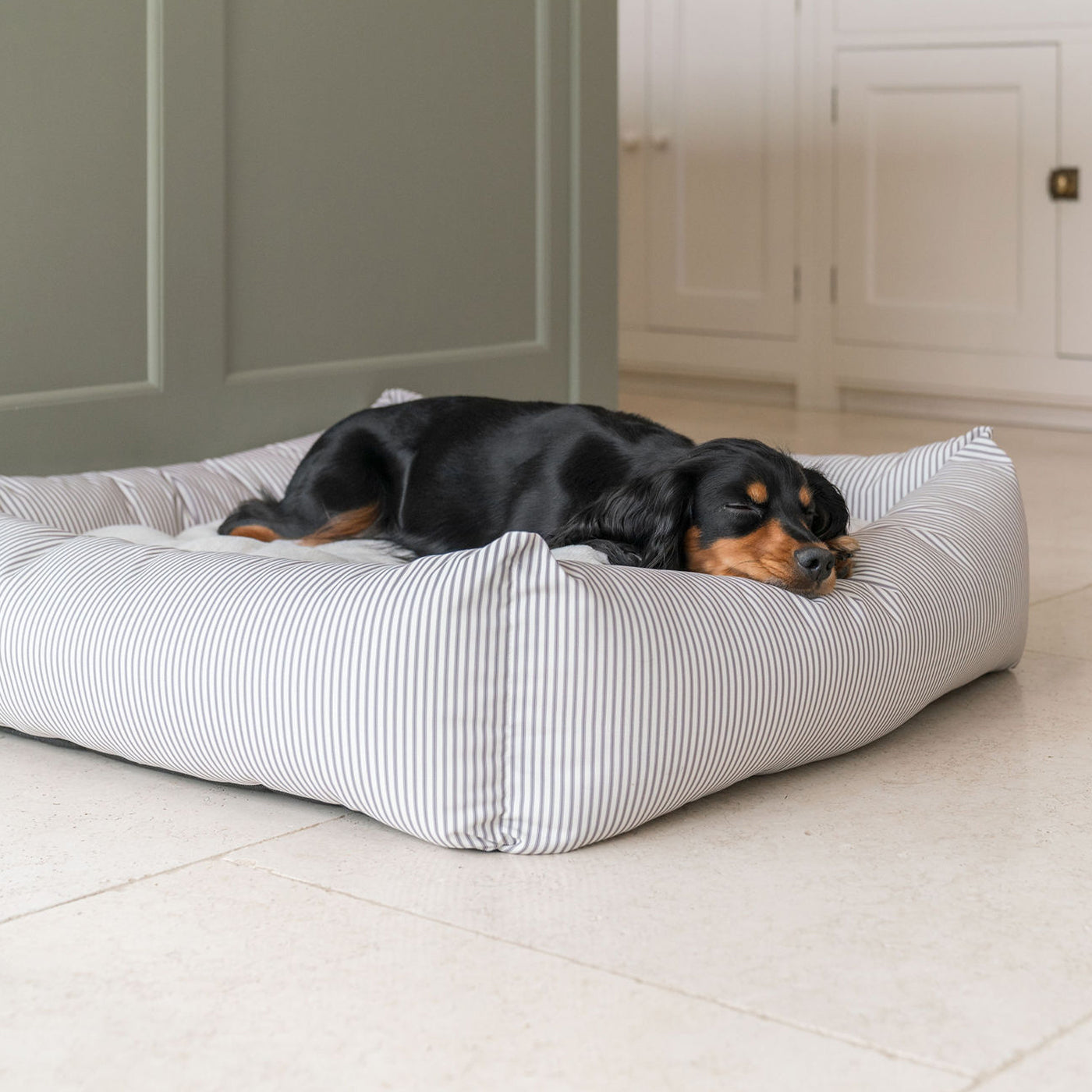 Cozy Box Dog Bed | Large Dog Bed with Removable Covers & Soft Sides for Ultimate Comfort 3
