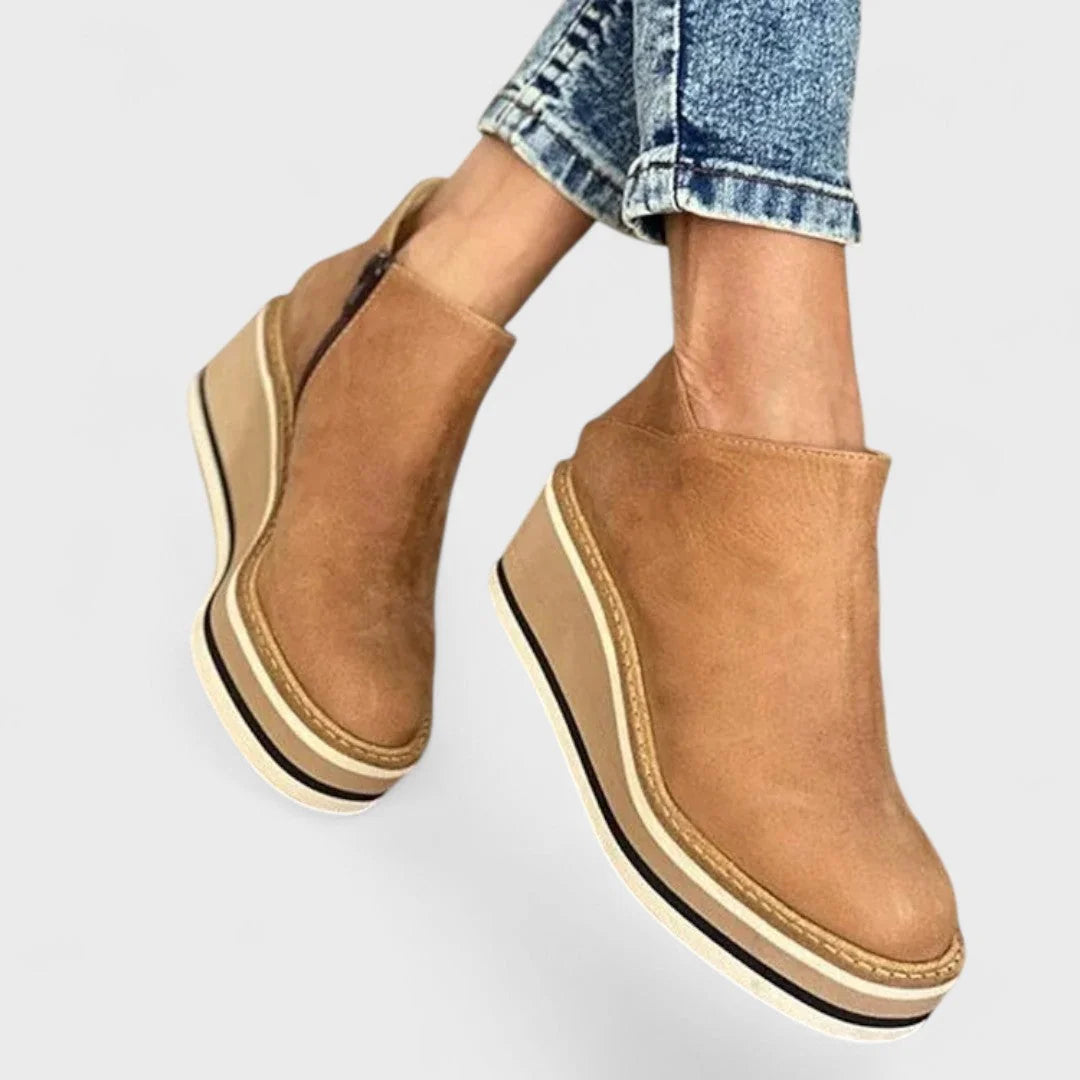 Jacqueline – Elegant Waterproof Shoes