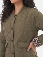 Women’s Leopard Trim Jacket – Elegant Autumn Style