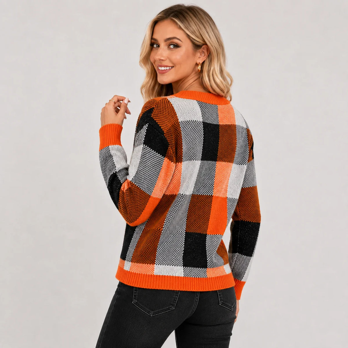 Women's Pullover Sweater - Patchwork Crew Neck Knit