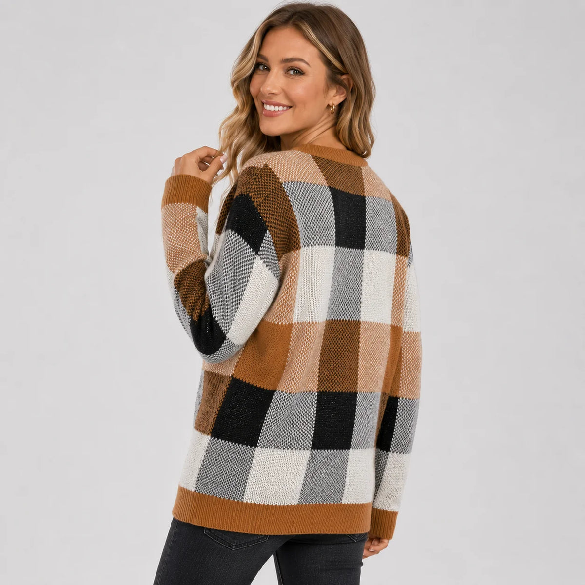 Women's Pullover Sweater - Patchwork Crew Neck Knit