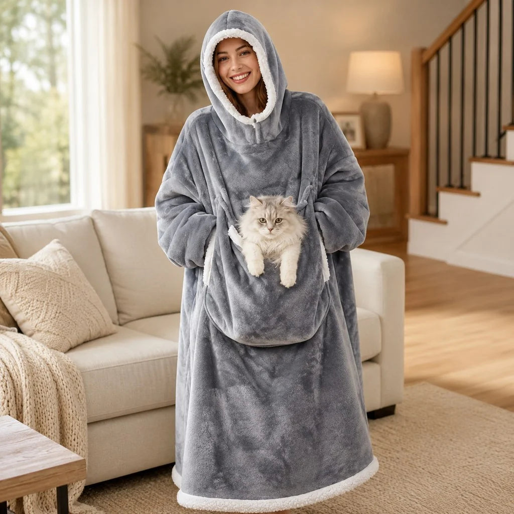 Oversized Sherpa Wearable Blanket Hoodie with Pet Pouch for Cats & Small Pets – Extra-Long Cozy Lounger for Couch, TV & Cold Nights