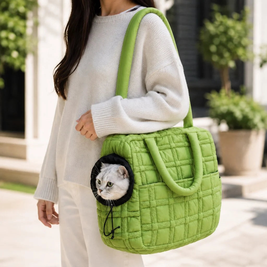 Quilted Pet Carrier Tote for Cats & Small Dogs – Easy Hand & Shoulder Carry for Walks, Errands & Everyday Outings