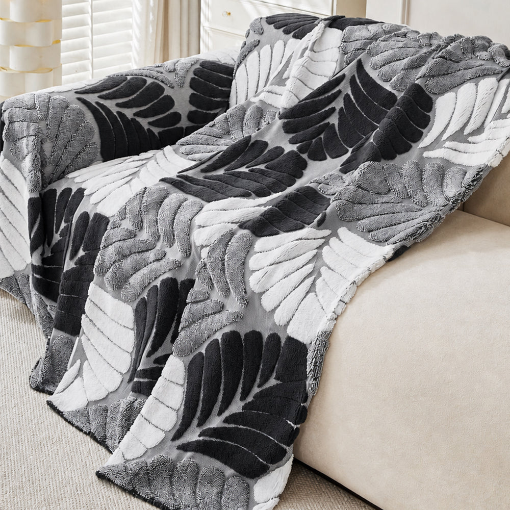 Plush Couch Cover for Dogs – Washable Leaf Pattern Sofa Throw & Furniture Protector