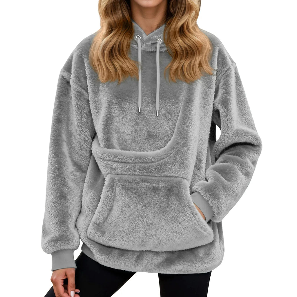 Women's hoodie with pet pocket