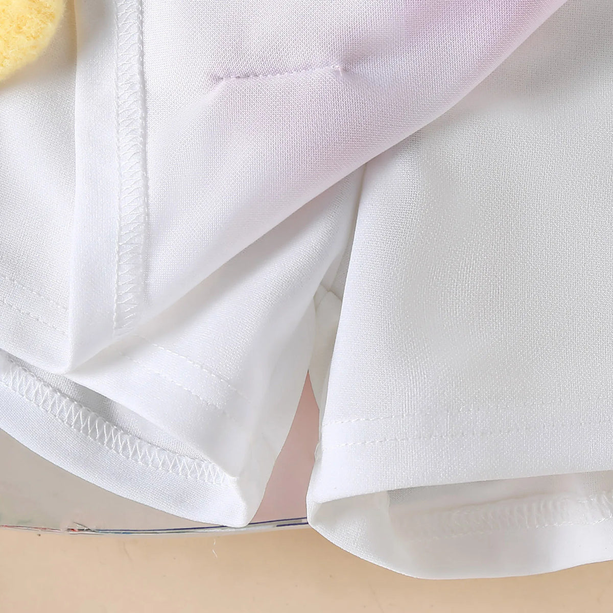 Women's hoodie with pet pocket