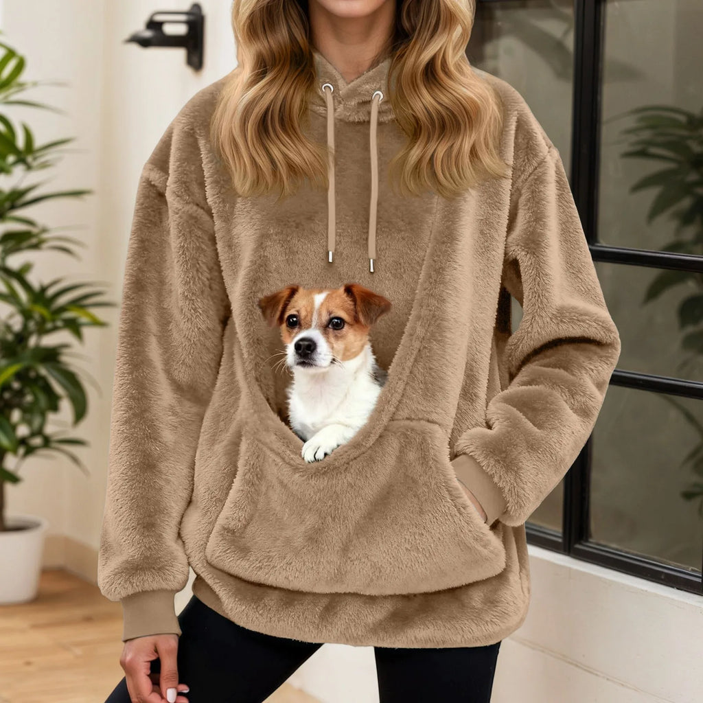 Women's hoodie with pet pocket