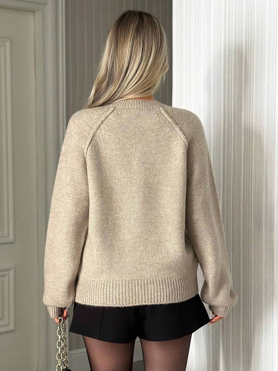Daisy Patch Raglan Sleeve Knit Jumper