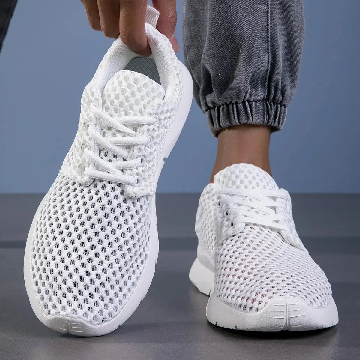 Mesh Arch Support Walking Sneakers