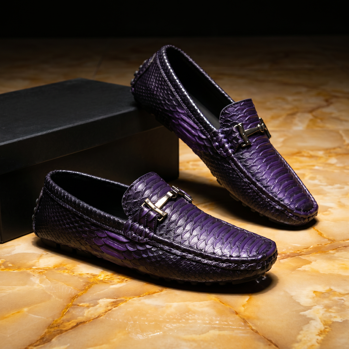 Unisex Textured Loafers
