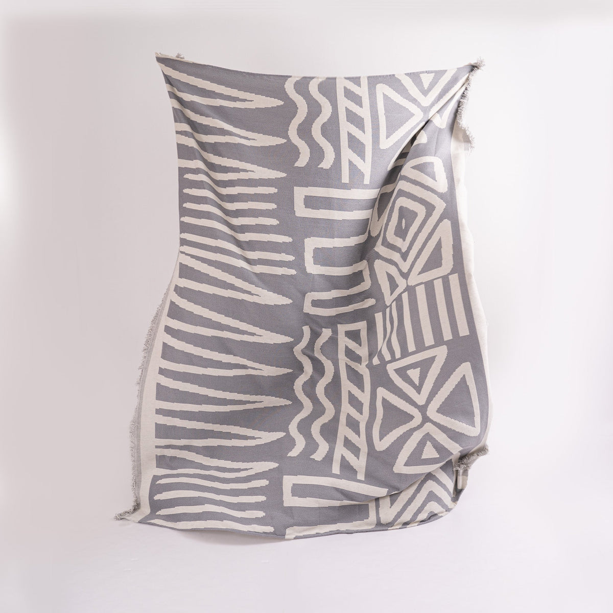Boho Geometric Couch Cover for Pets – Woven Sofa Throw with Fringed Edge - image 19