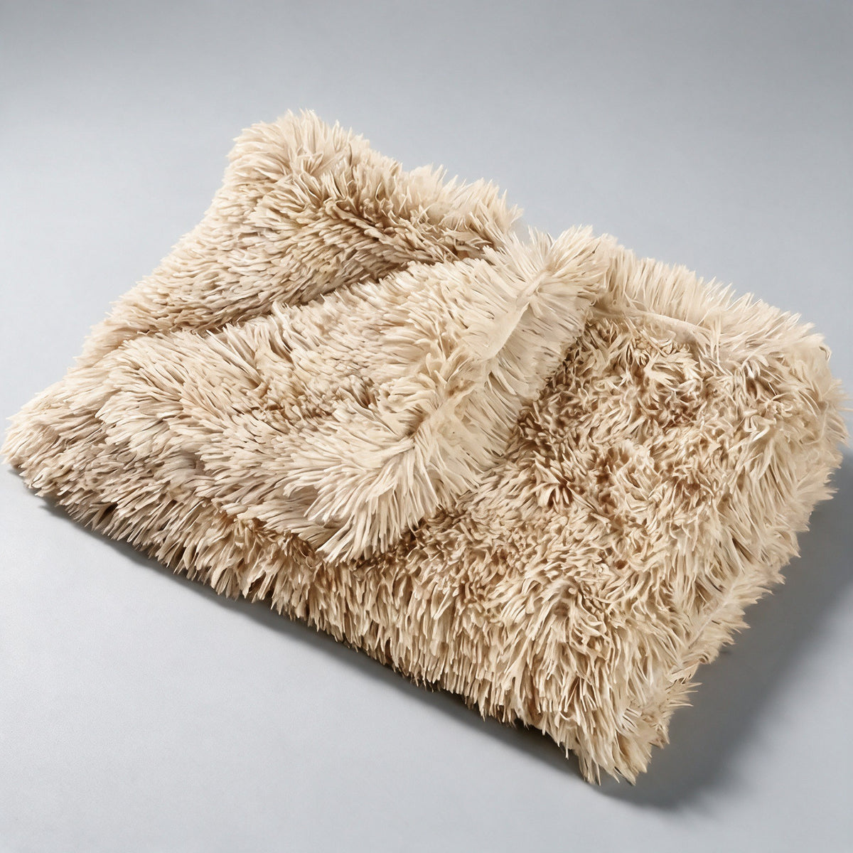 Fluffy Pet Blanket – Long-Pile Faux Fur Throw for Dogs & Cats, Four Sizes - image 5